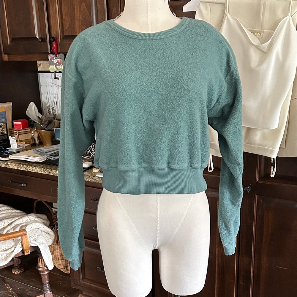 Vintage County Seat Jeanswear Sz M Teal Cropped Sweatshirt GVC